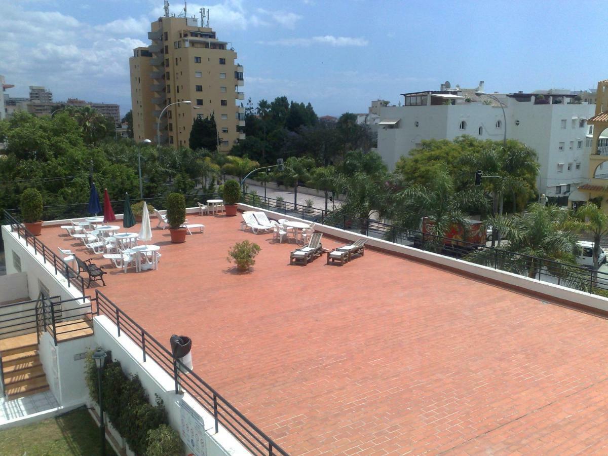 Apartamento Oasis Torremolinos Luaran gambar