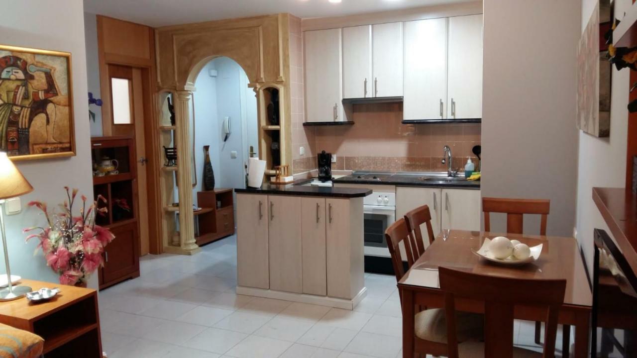 Apartamento Oasis Torremolinos Luaran gambar