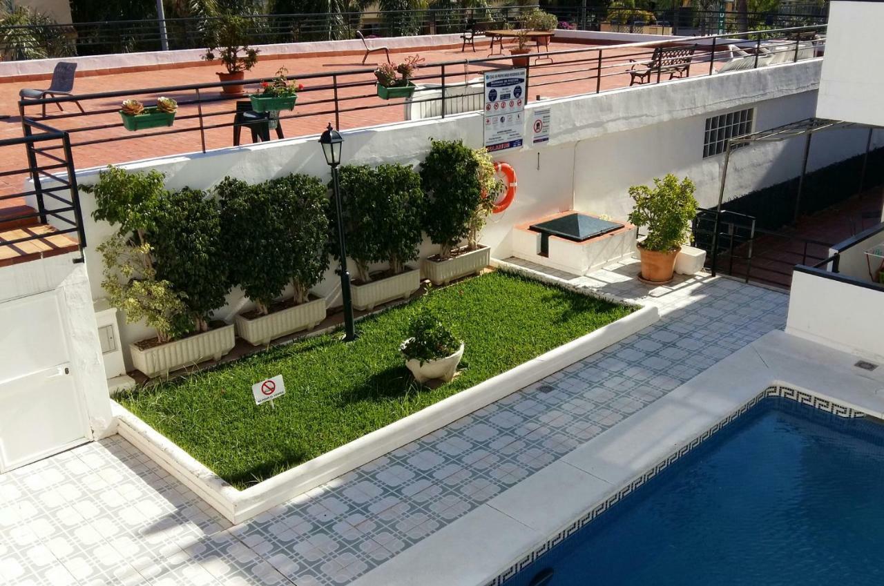 Apartamento Oasis Torremolinos Luaran gambar